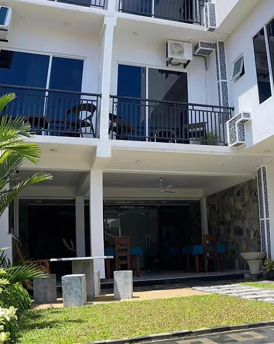 *** Guest house Funwhales Rest House Negombo Sri Lanka