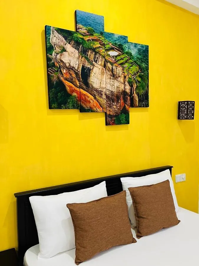Guest house Funwhales Rest House Negombo